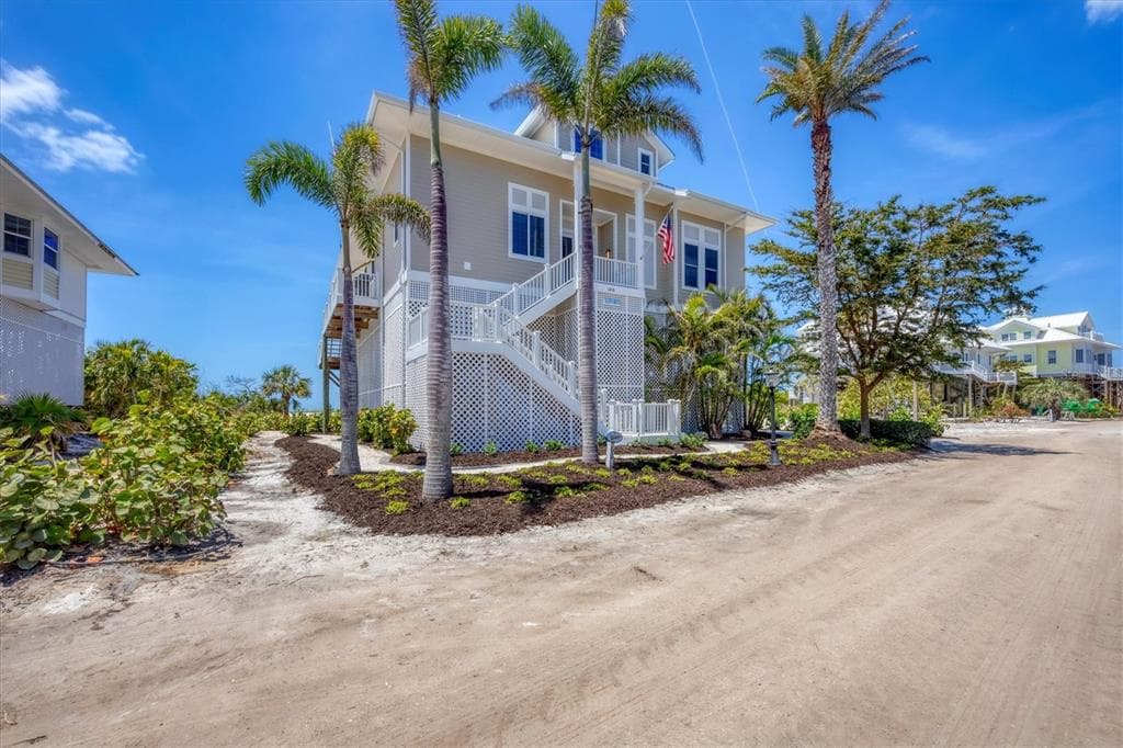 6890 PALM ISLAND DRIVE photo 8