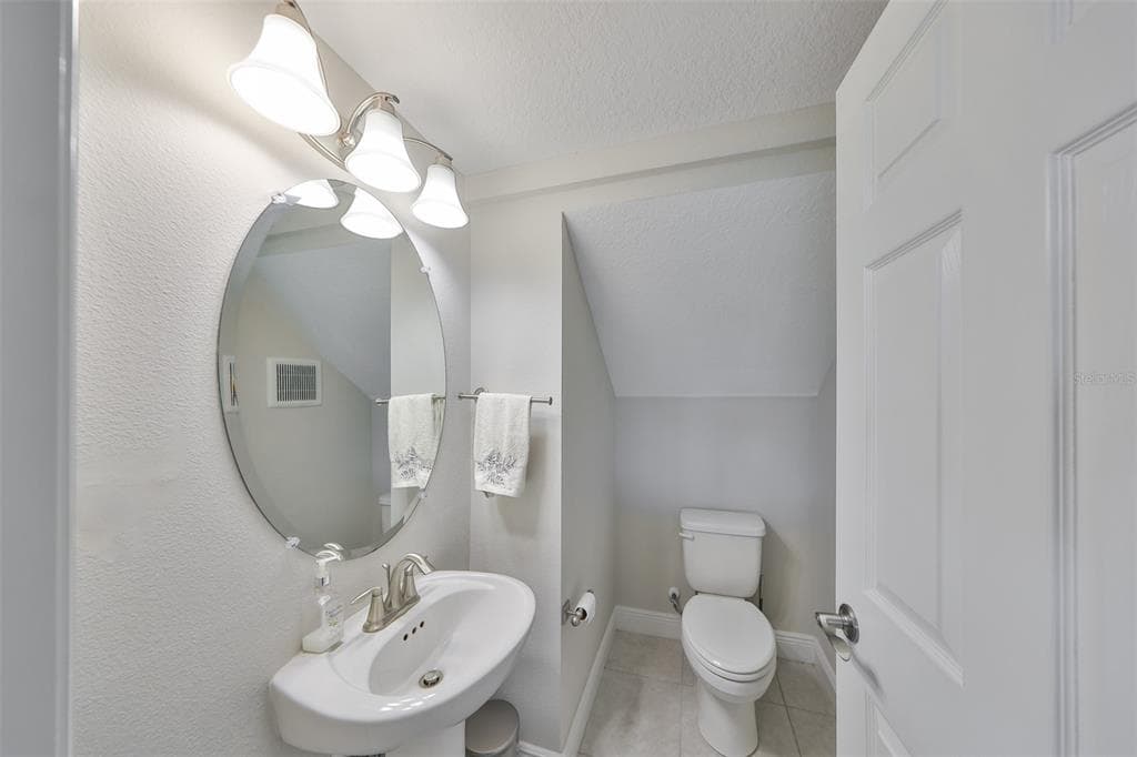 11909 CLIMBING FERN AVENUE photo 12