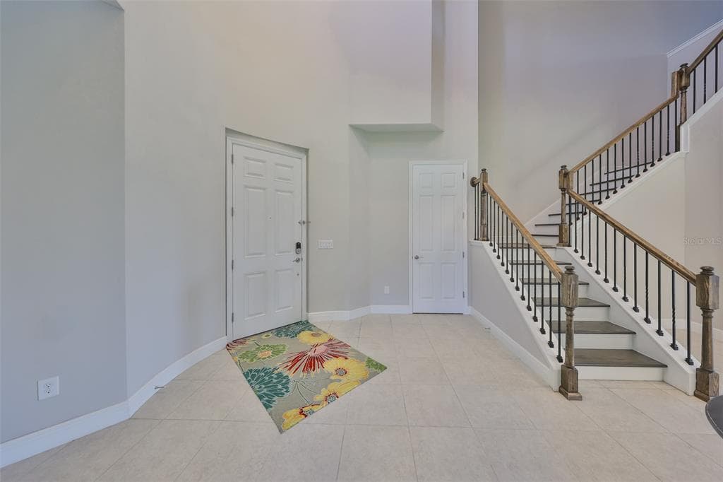 11909 CLIMBING FERN AVENUE photo 3