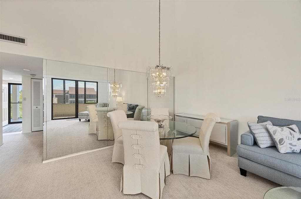 6285 MIDNIGHT PASS ROAD 403 photo 6