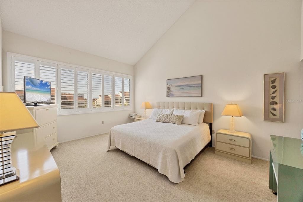 6285 MIDNIGHT PASS ROAD 403 photo 15