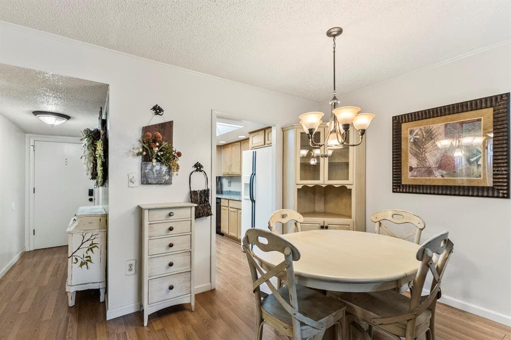 4015 LAKE BAYSHORE DRIVE 108 photo 6