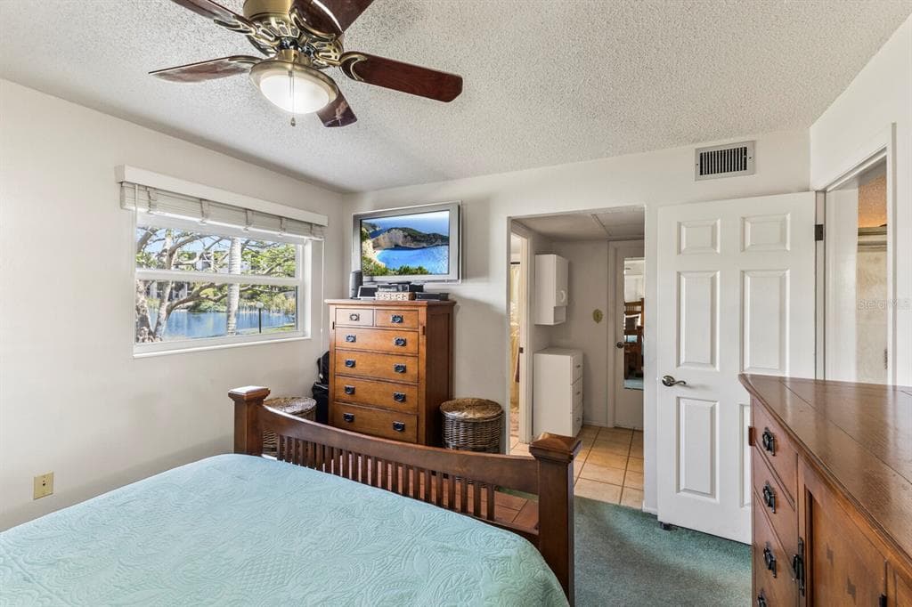 4015 LAKE BAYSHORE DRIVE 108 photo 22