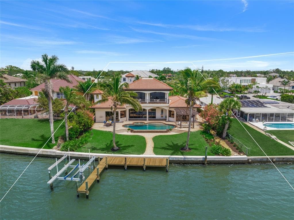 3576 SAN REMO TERRACE 3