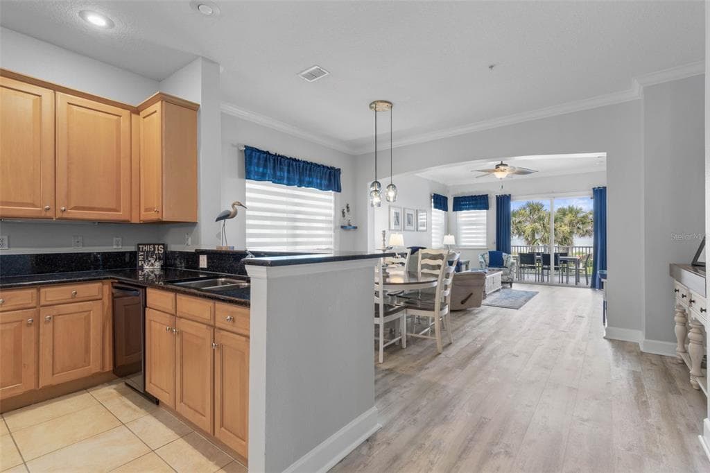 800 CINNAMON BEACH WAY 721 photo 5