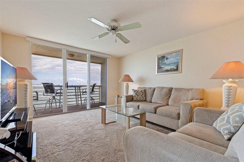 6105 BAHIA DEL MAR CIRCLE 683 photo 16
