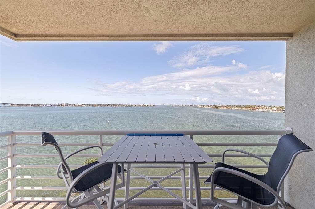6105 BAHIA DEL MAR CIRCLE 683 photo 1