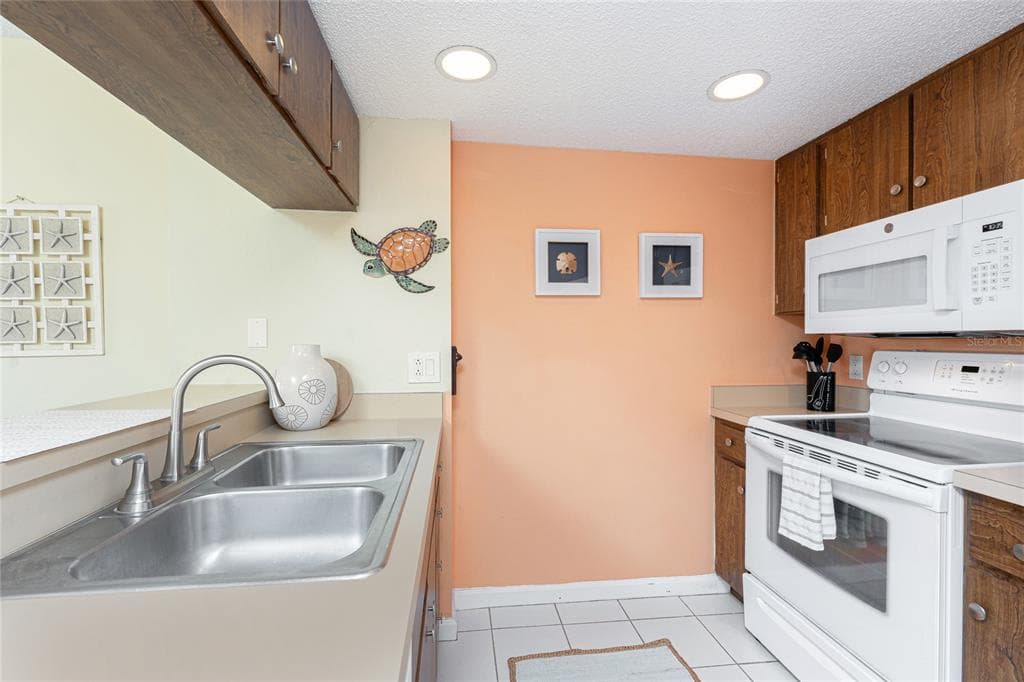 3160 MATECUMBE KEY ROAD 238 photo 16