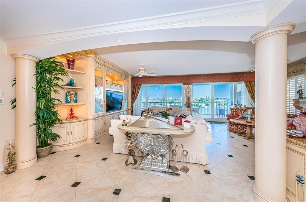 3805 GULF BOULEVARD 504 photo 14