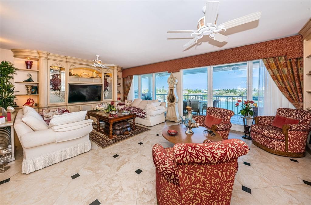 3805 GULF BOULEVARD 504 photo 15