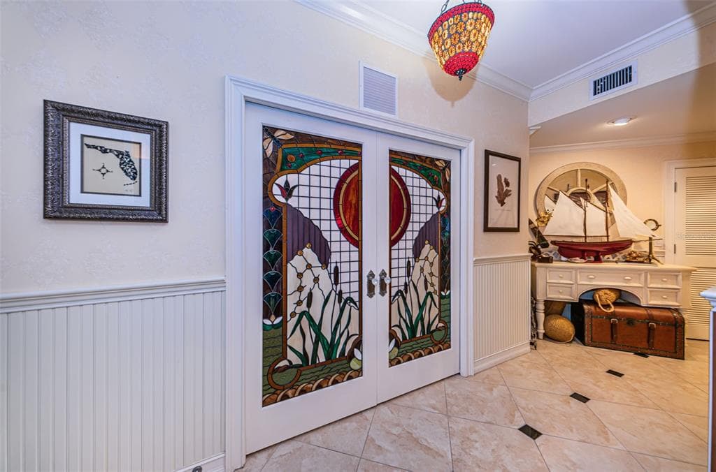3805 GULF BOULEVARD 504 photo 11