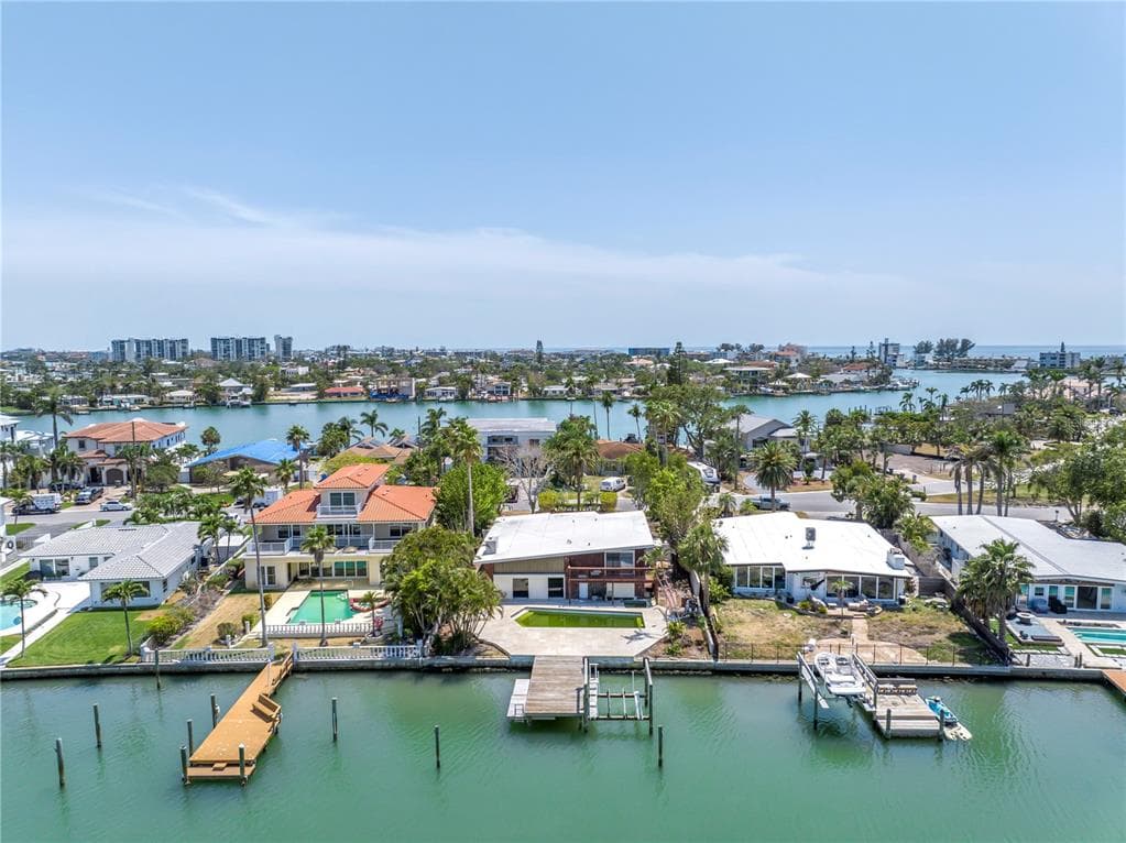 31 DOLPHIN DRIVE photo 6