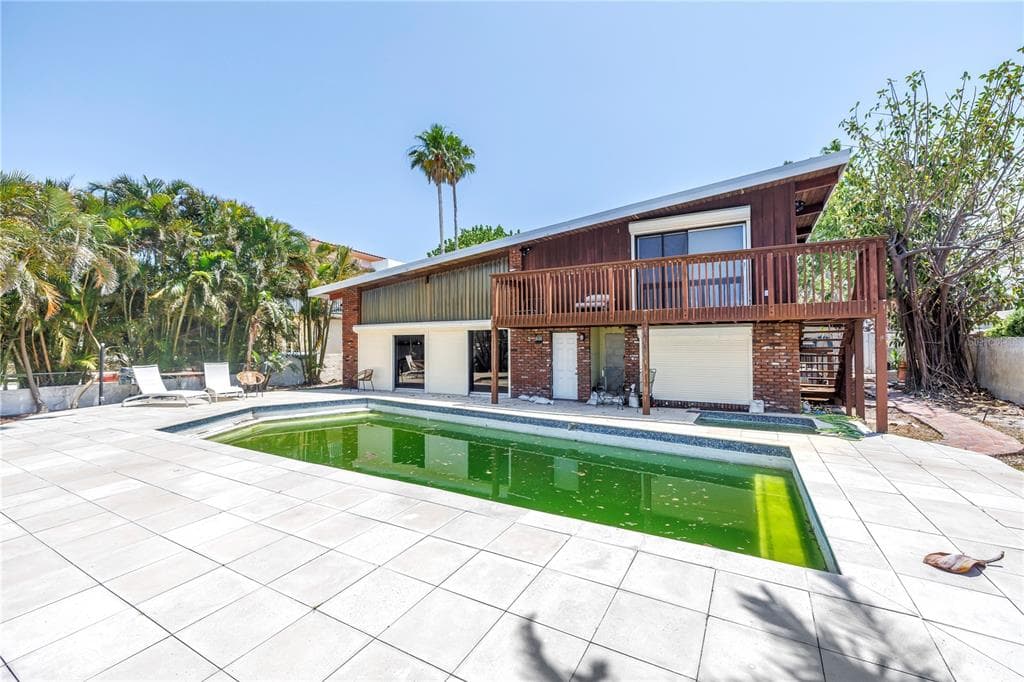 31 DOLPHIN DRIVE photo 22