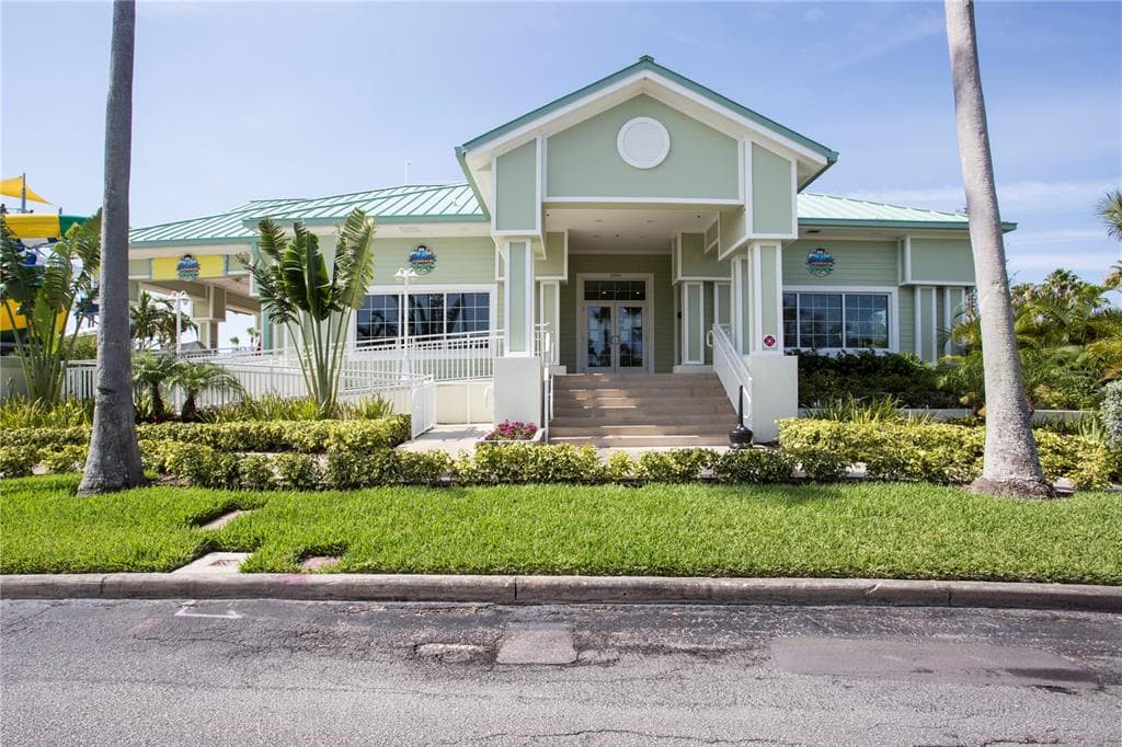 399 2ND STREET 417 photo 19