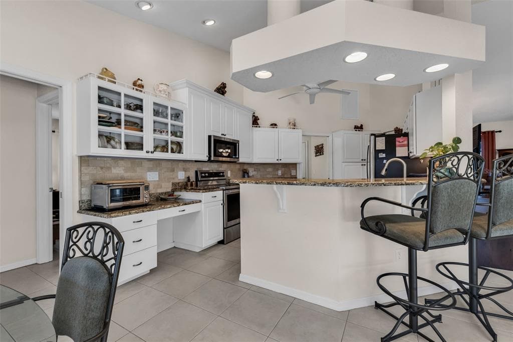 3518 TERIN COURT photo 15