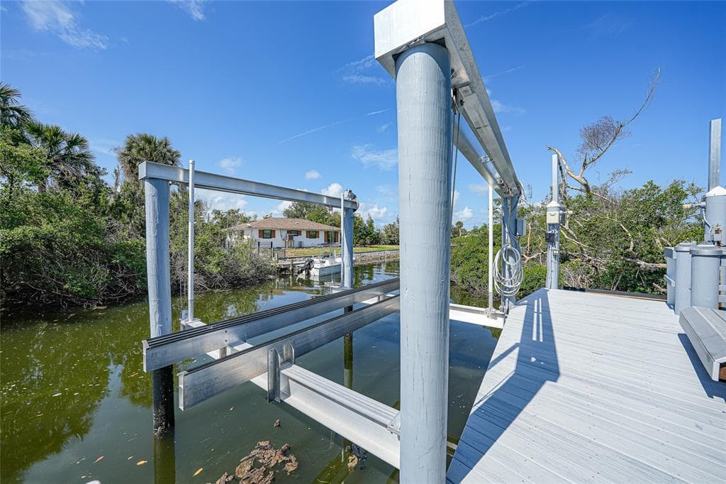 10161 EAGLE PRESERVE DRIVE photo 5