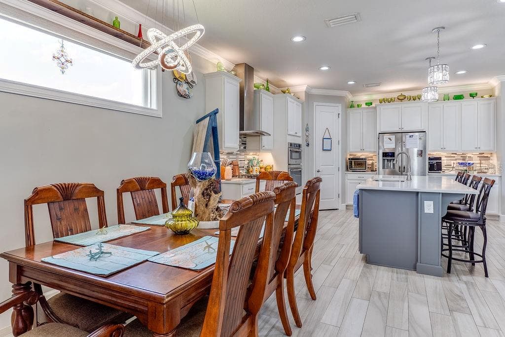 5250 RIVEREDGE DRIVE photo 8