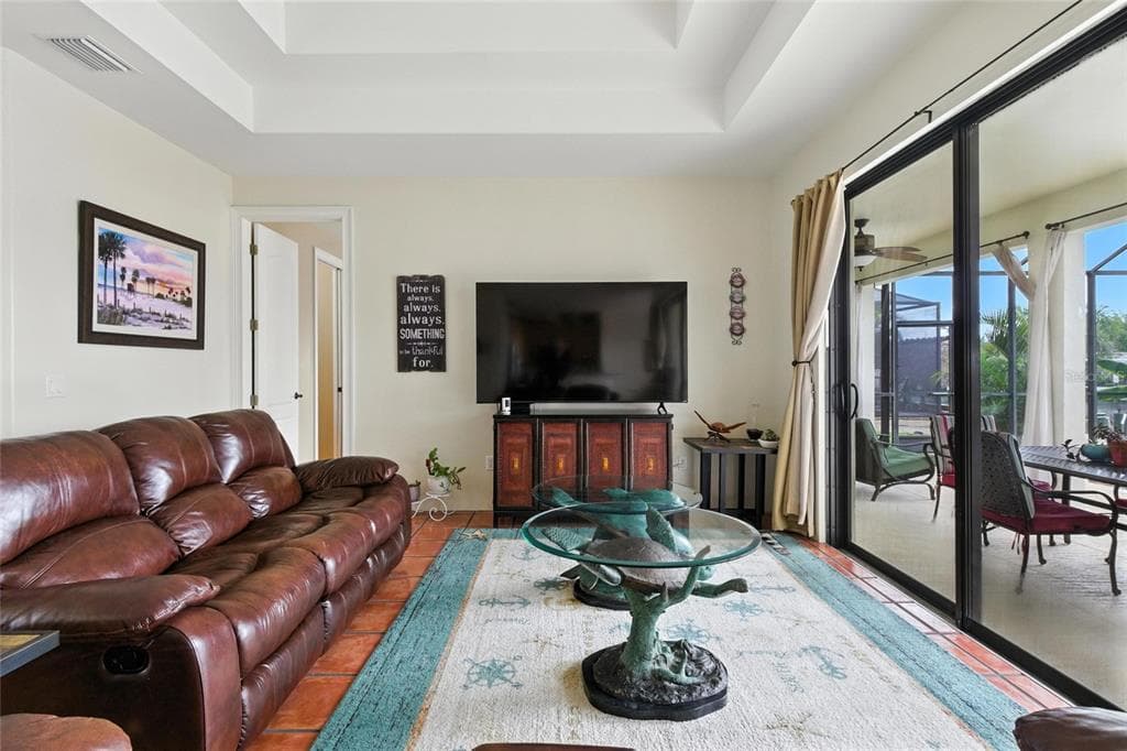9402 MIGUE CIRCLE photo 18