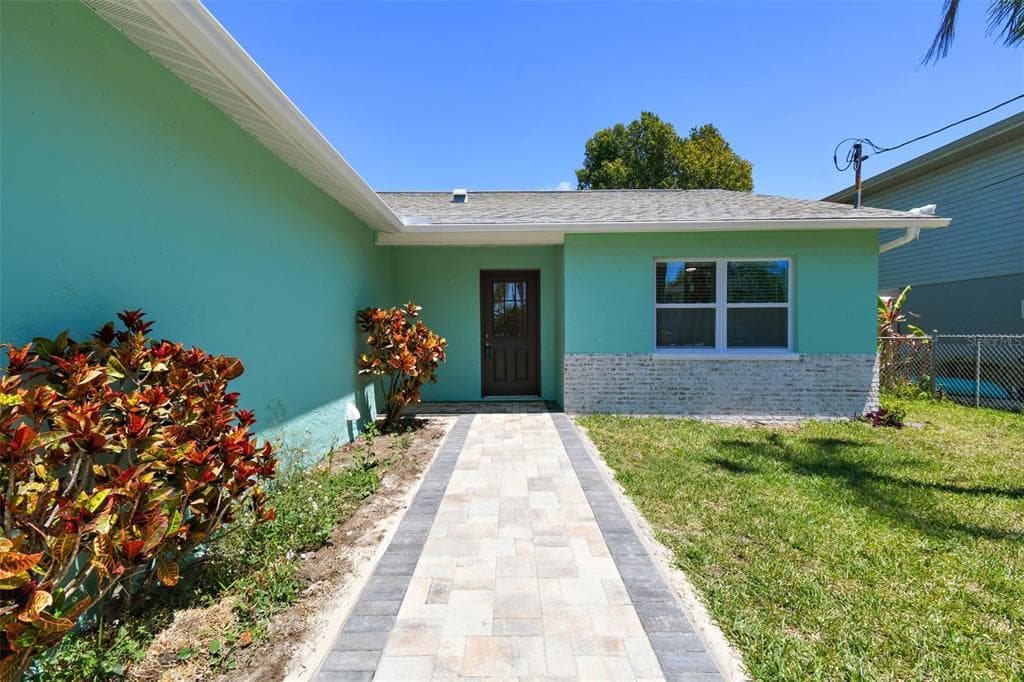4482 KINGSTON DRIVE photo 8
