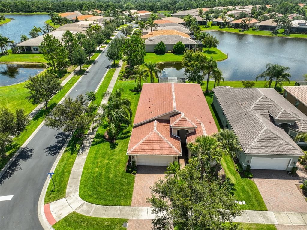 16227 CAPE CORAL DRIVE photo 1