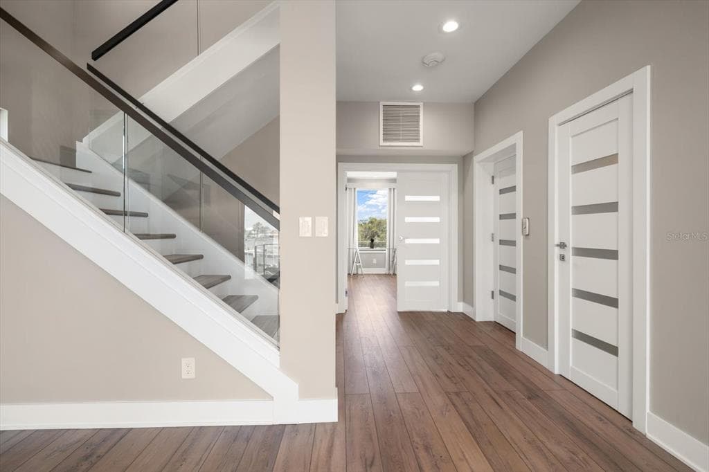16047 REDINGTON DRIVE photo 23