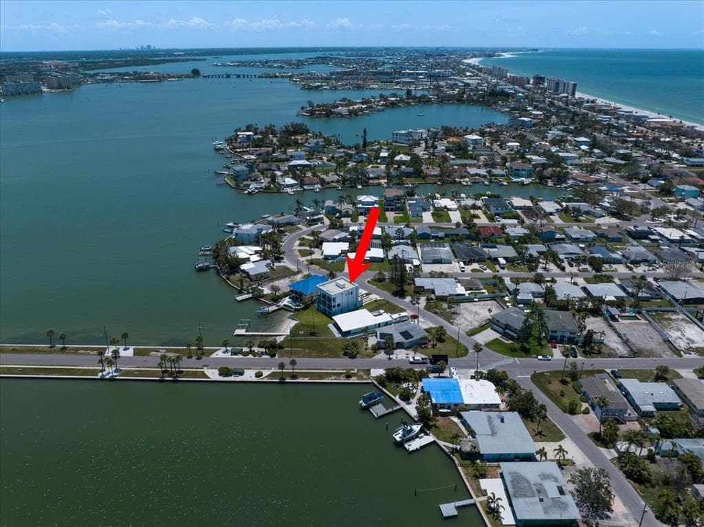 16047 REDINGTON DRIVE photo 6