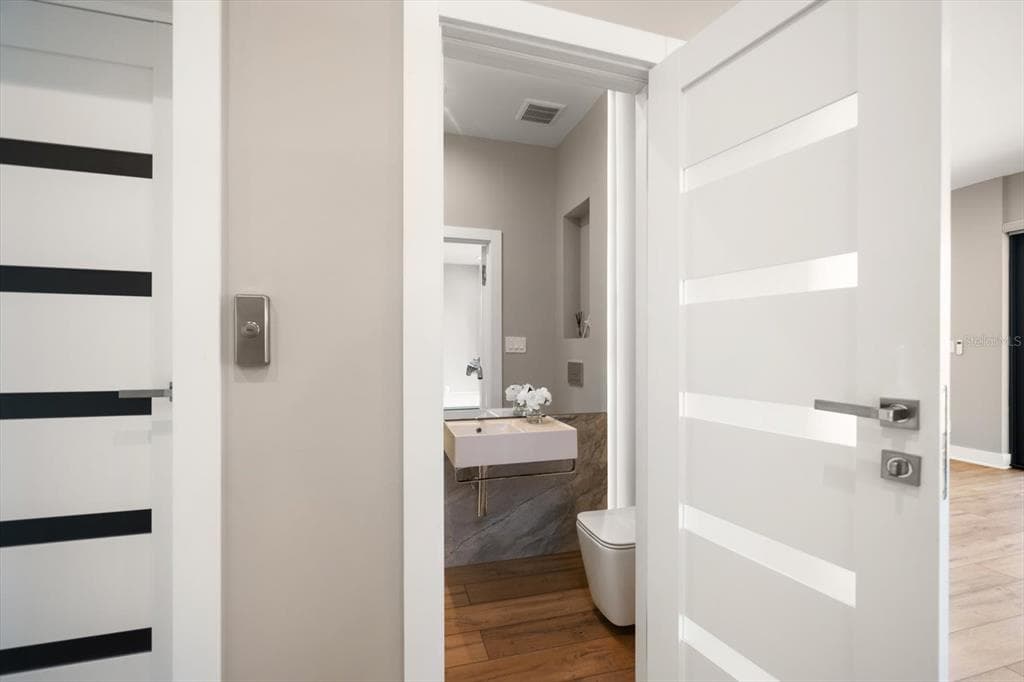 16047 REDINGTON DRIVE photo 24
