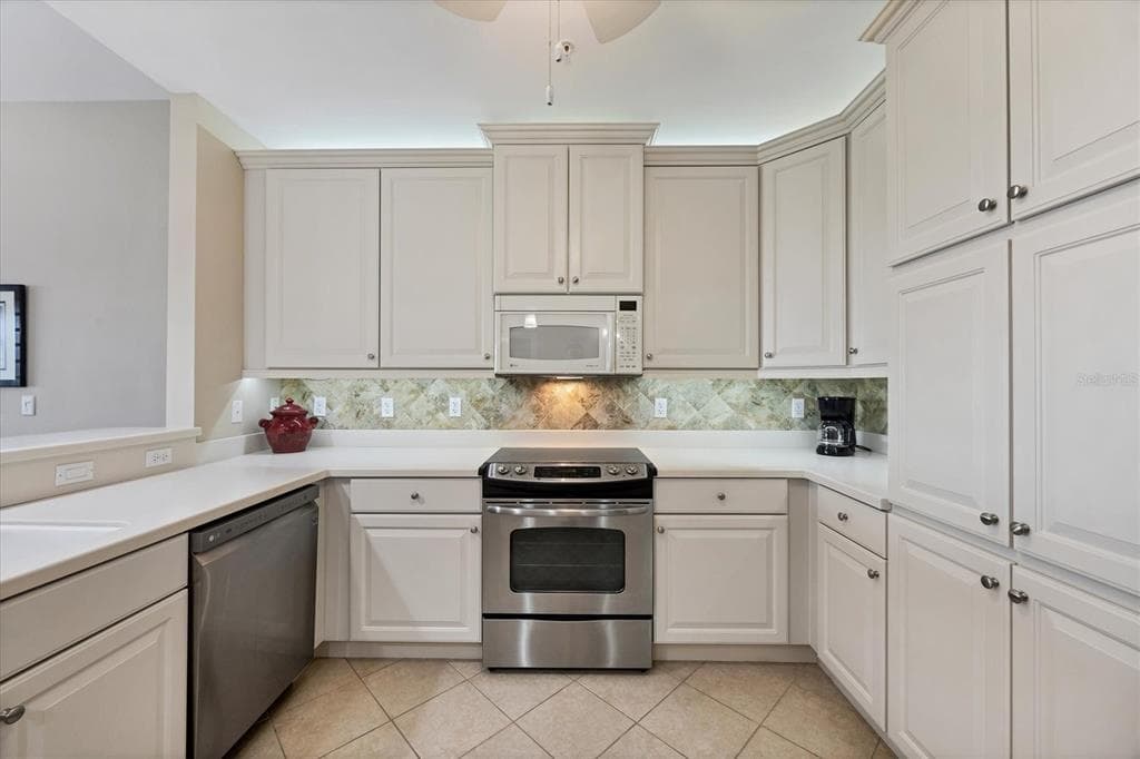 11100 HACIENDA DEL MAR BOULEVARD G-304 photo 18