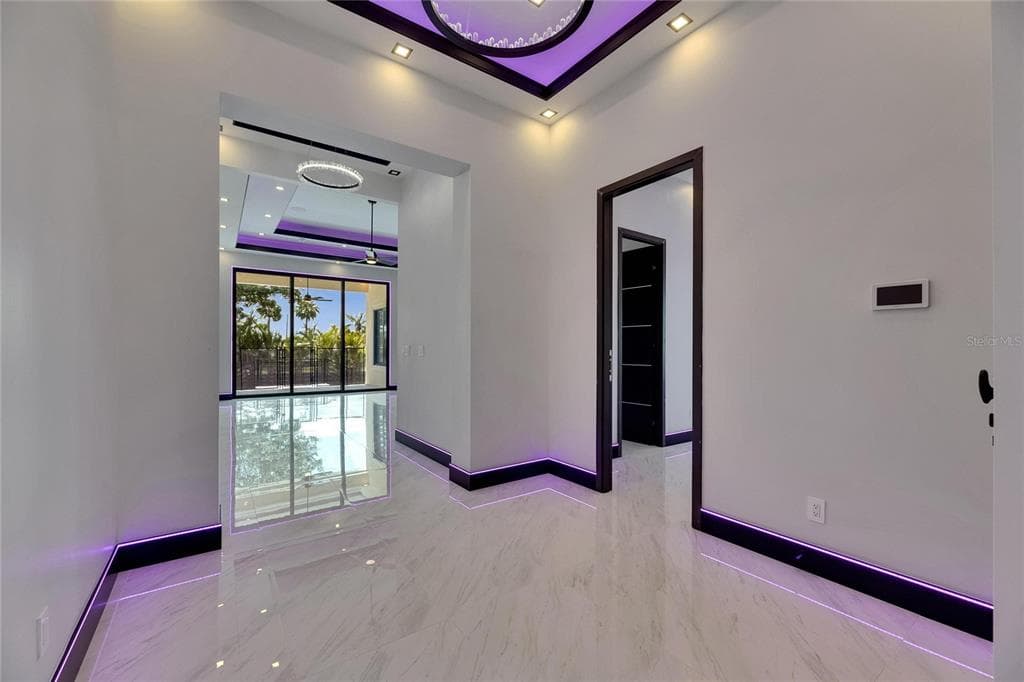 6532 SIMONE SHORES CIRCLE photo 17