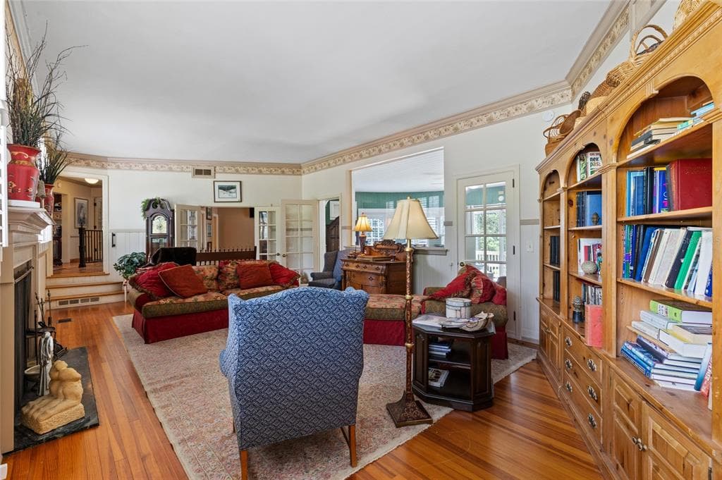 449 SW MONTGOMERY DRIVE photo 23