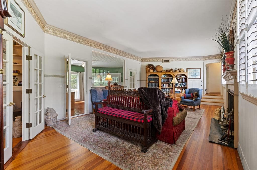 449 SW MONTGOMERY DRIVE photo 21