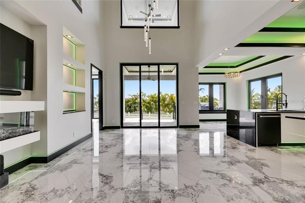 6526 SIMONE SHORES CIRCLE photo 13
