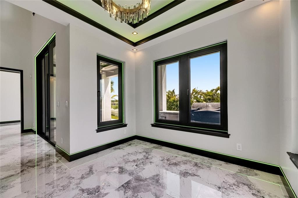 6526 SIMONE SHORES CIRCLE photo 17