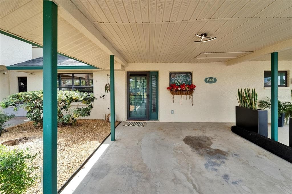 644 YARDARM DRIVE 22 photo 6
