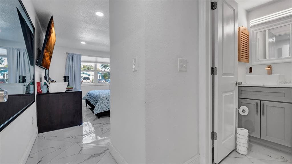 12416 QUEENSLAND LANE photo 20