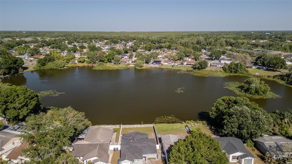 12416 QUEENSLAND LANE photo 4