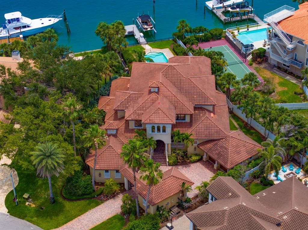 841 PONCE DE LEON DRIVE 2
