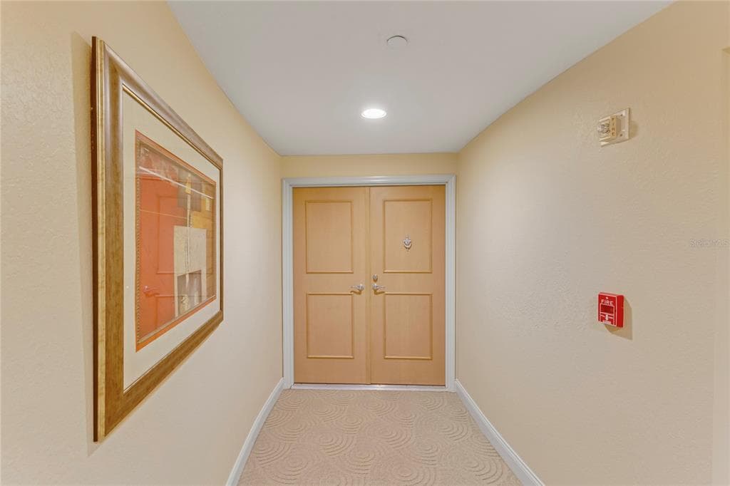 1200 GULF BOULEVARD 1704 photo 3