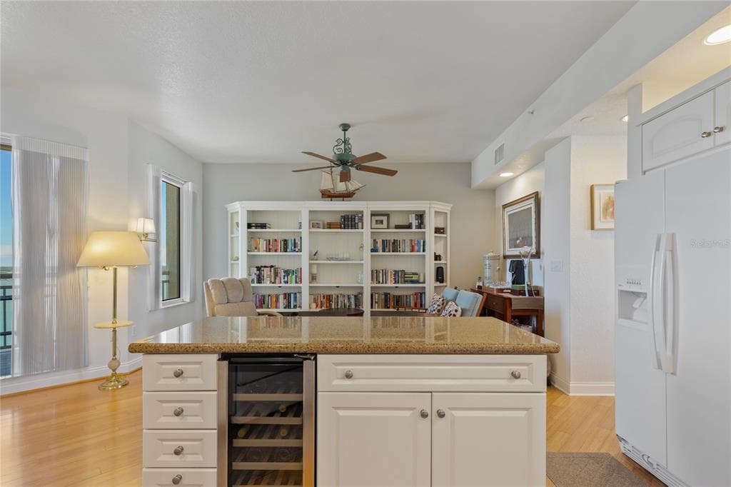 1200 GULF BOULEVARD 1704 photo 15