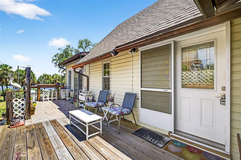 606 DICKMAN DRIVE SW photo 10