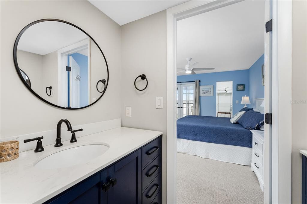 1591 BEACH ROAD 402 photo 25