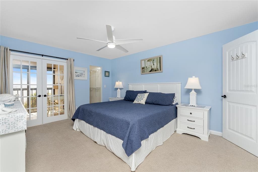 1591 BEACH ROAD 402 photo 21