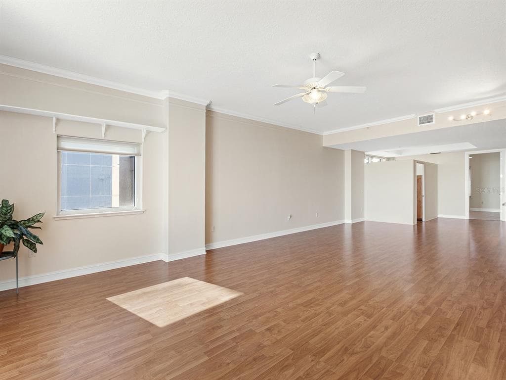 1233 N GULFSTREAM AVENUE 401 photo 15