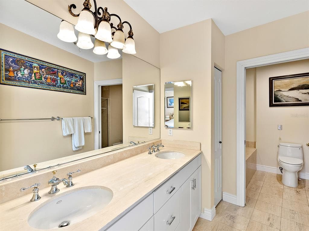 1233 N GULFSTREAM AVENUE 401 photo 25