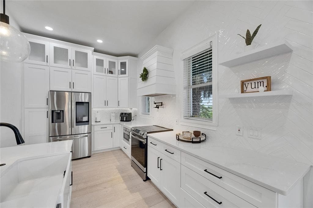 6512 SIMONE SHORES CIRCLE photo 18
