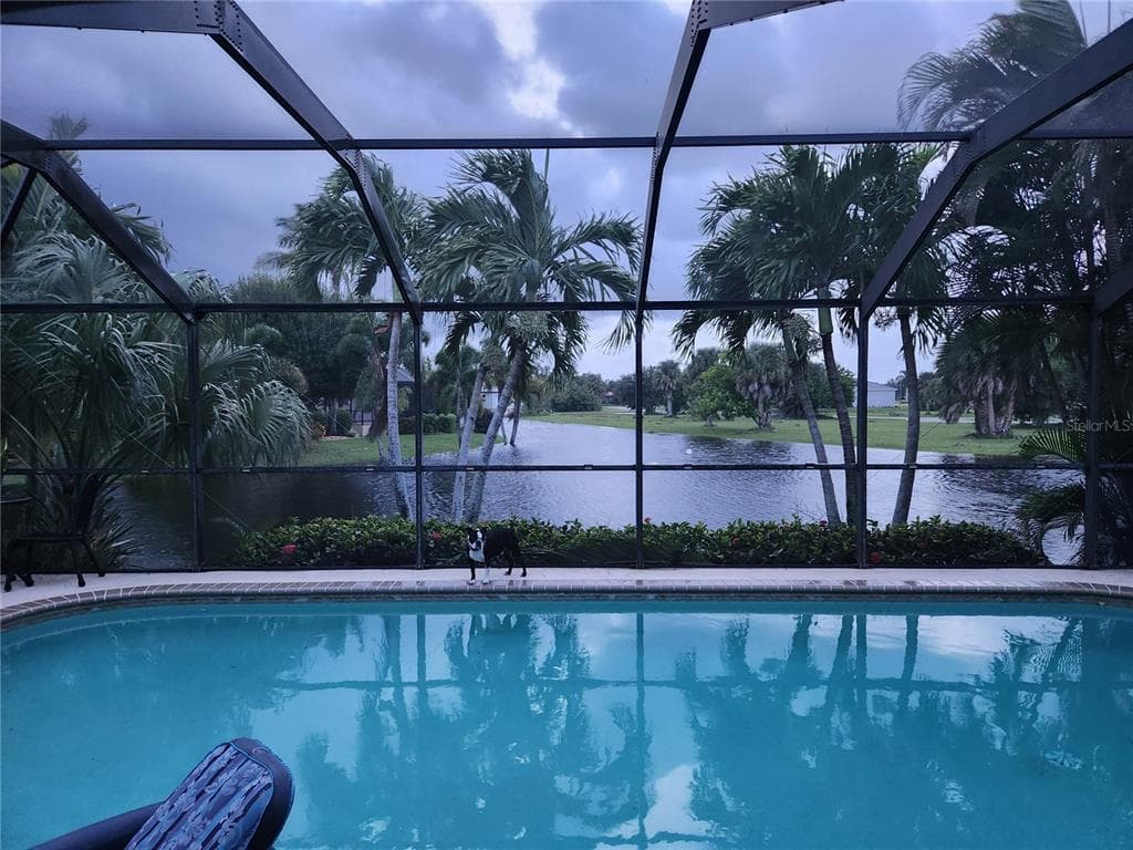 17150 SARONG LANE photo 2