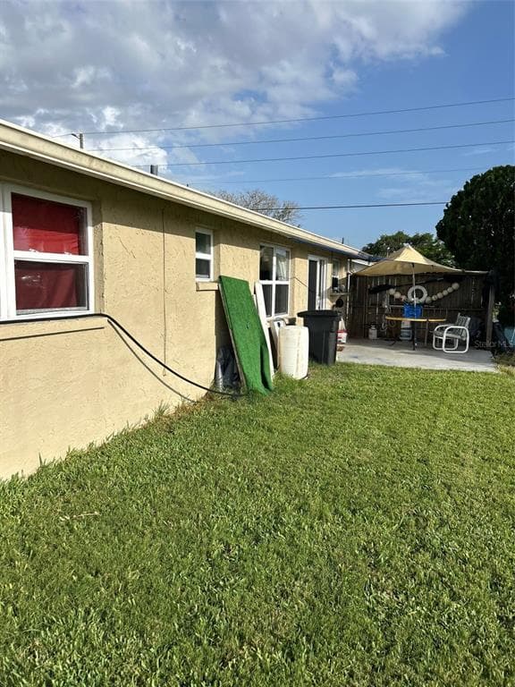 13725 PLUMOSA AVENUE photo 7