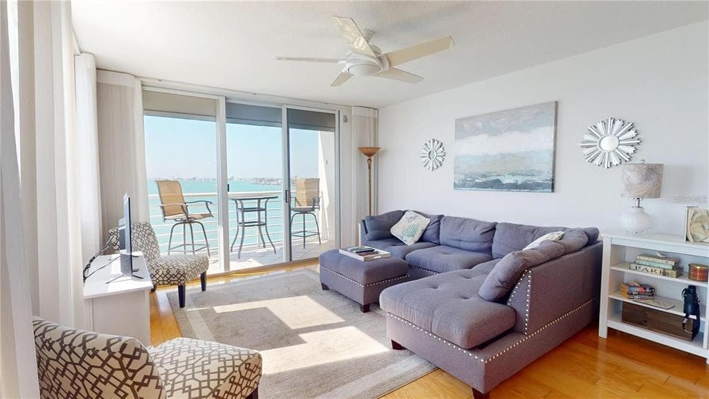 6105 BAHIA DEL MAR CIRCLE 682 photo 3