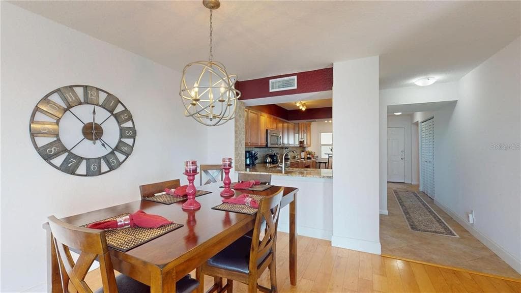 6105 BAHIA DEL MAR CIRCLE 682 photo 11