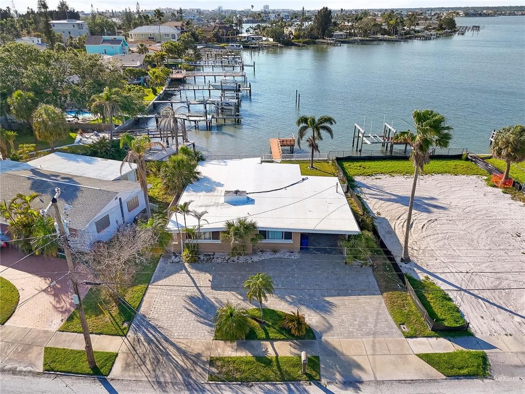 15305 HARBOR DRIVE 2